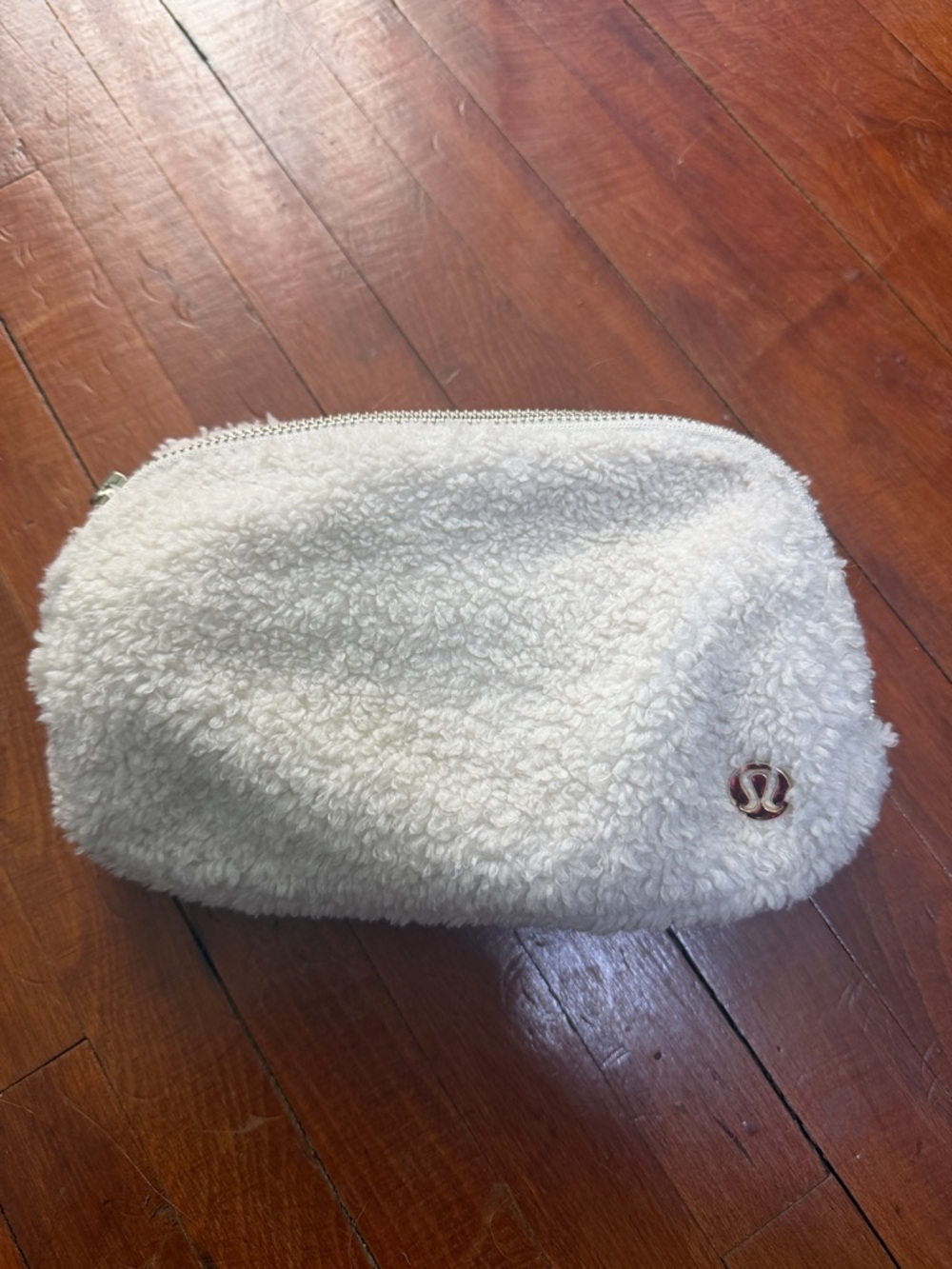 Lululemon Sherpa Fleece Belt Bag - White Opal/Gold